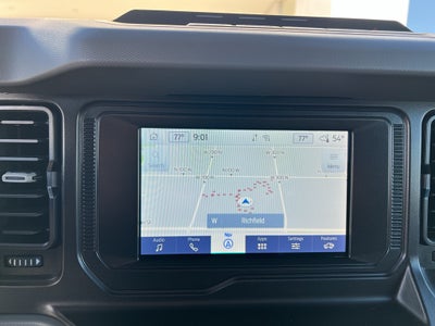 2022 Ford Bronco Base