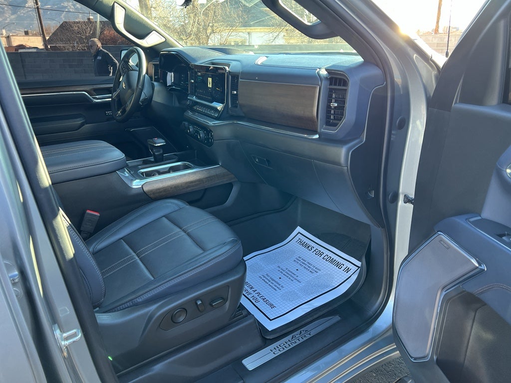 2023 Chevrolet Silverado 1500 High Country