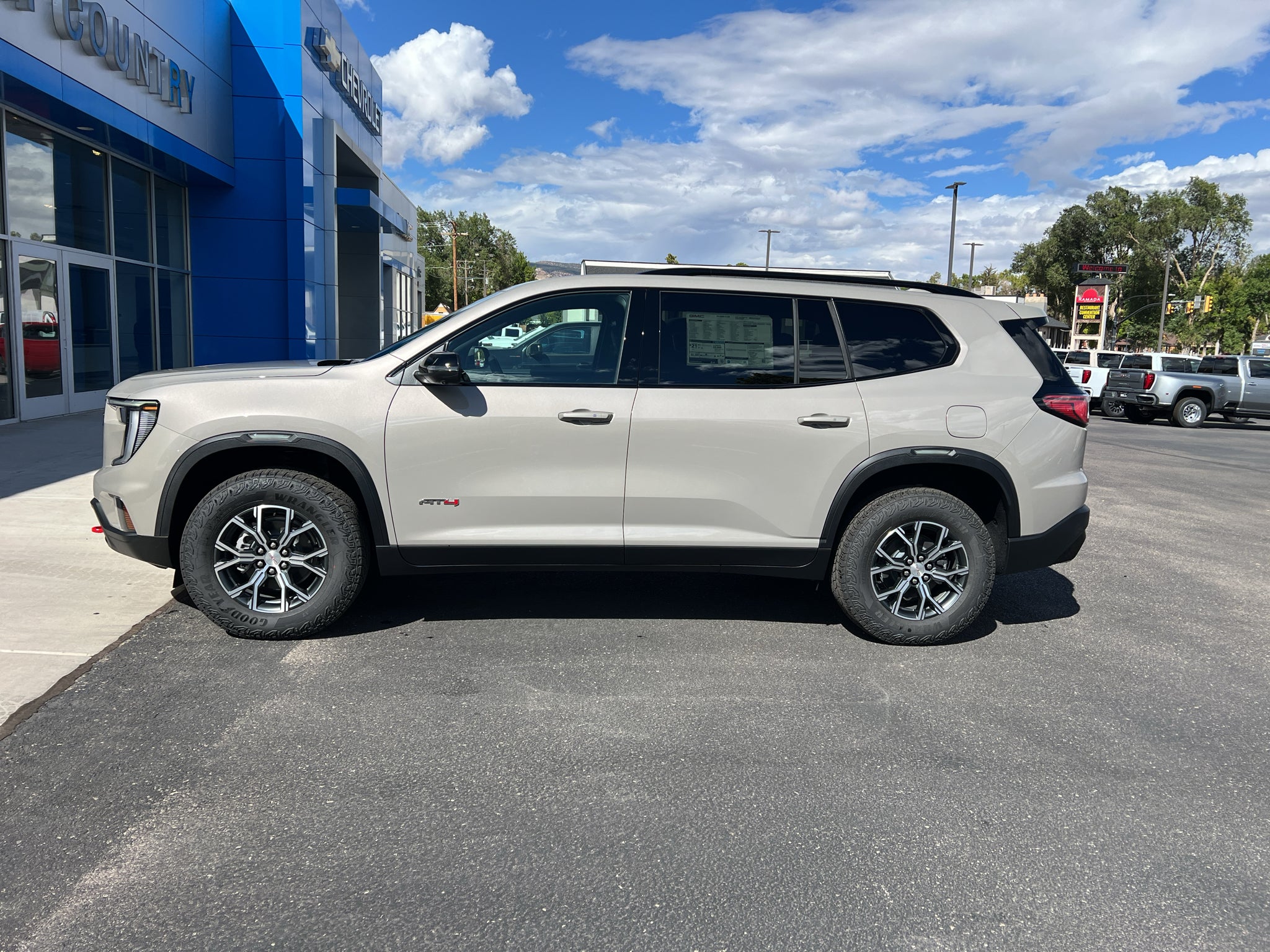 2027 GMC Acadia AT4