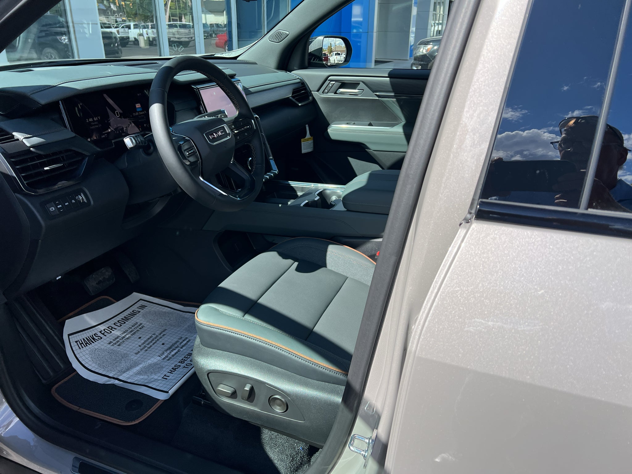 2027 GMC Acadia AT4
