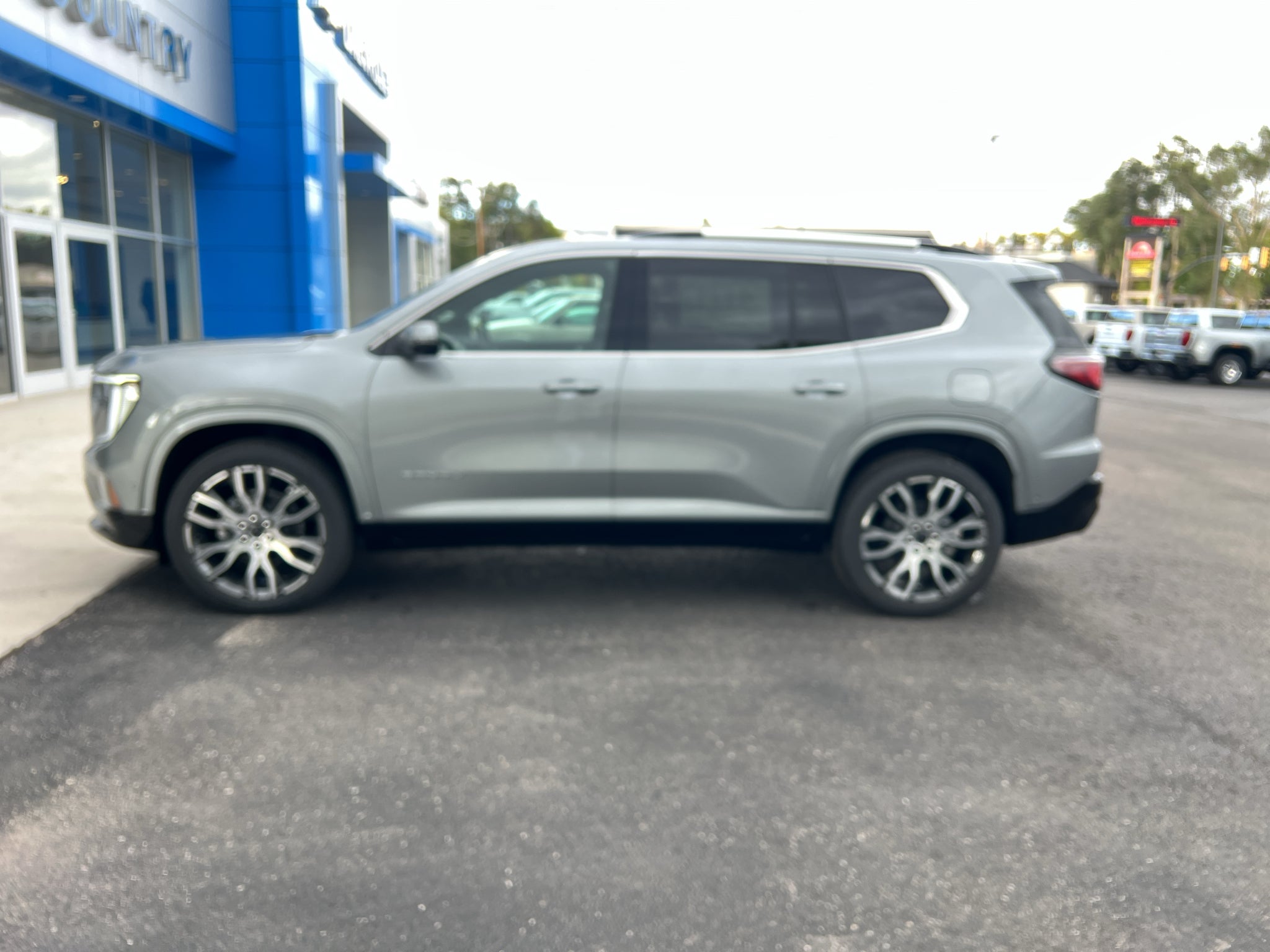 2027 GMC Acadia Denali Ultimate