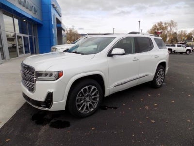 2022 GMC Acadia Denali