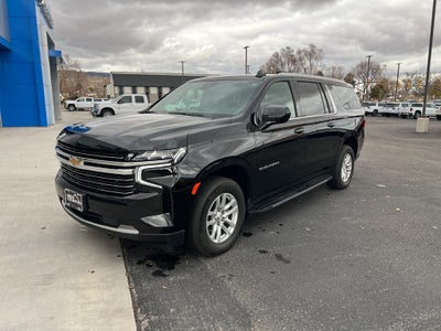 2023 Chevrolet Suburban LT