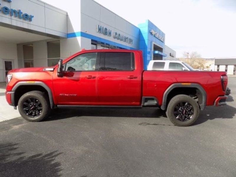 2024 GMC Sierra 2500 HD AT4