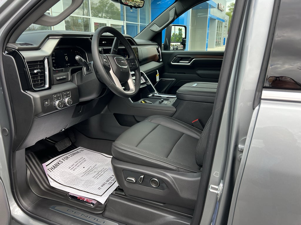 2026 GMC Sierra 3500 HD Denali DRW