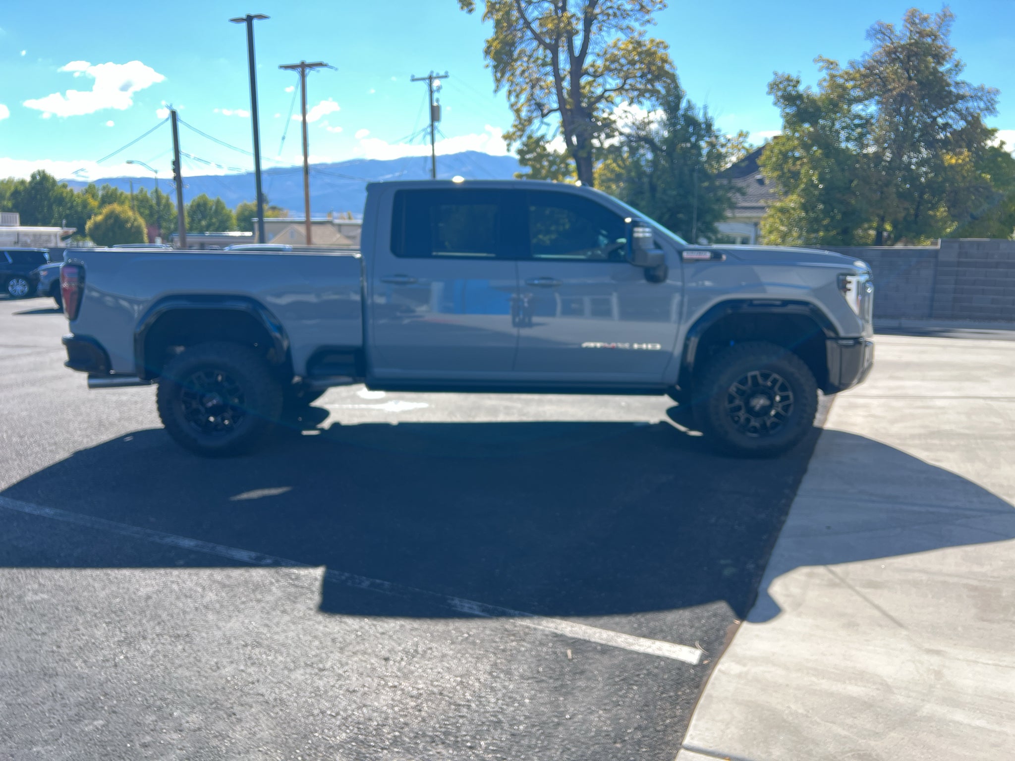 2025 GMC Sierra 2500 HD AT4X