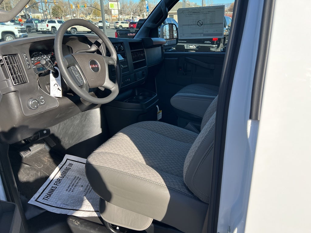 2025 GMC Savana Cargo 2500 Work Van