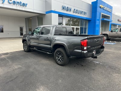 2022 Toyota Tacoma 4WD SR