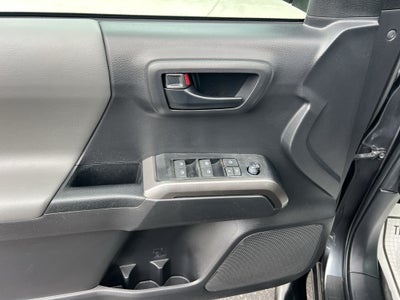 2022 Toyota Tacoma 4WD SR