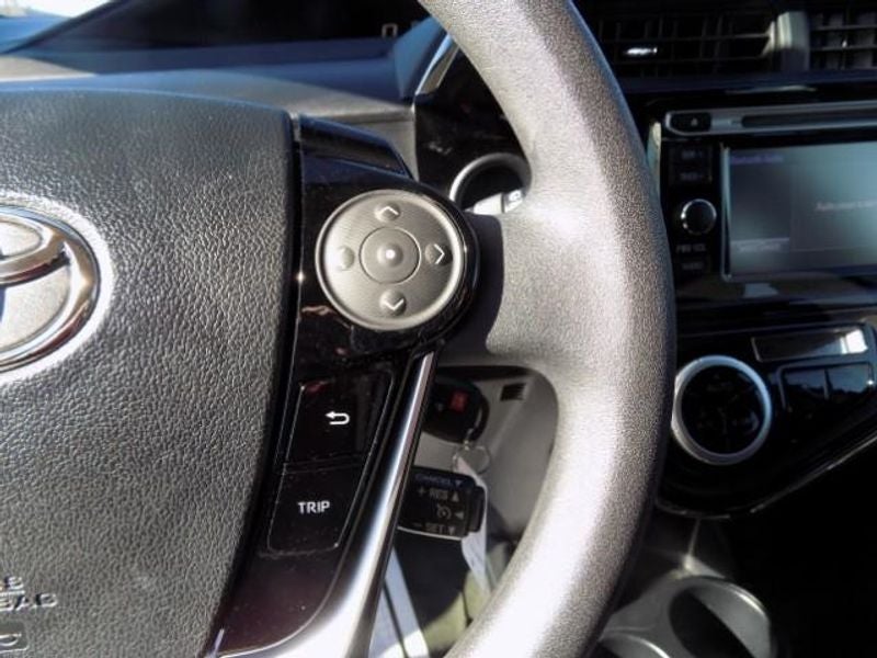 2019 Toyota Prius c L