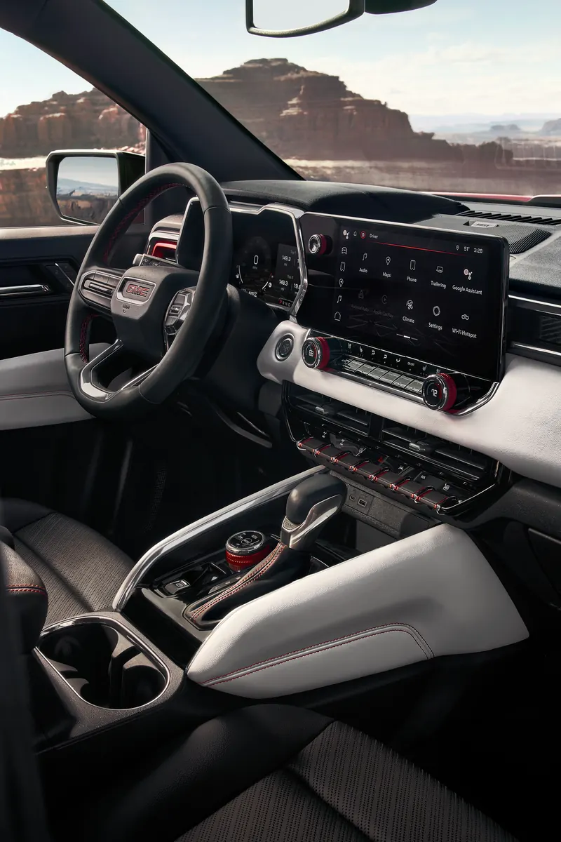 2026 GMC Canyon infotainment system at High Country Auto in Richfield UT